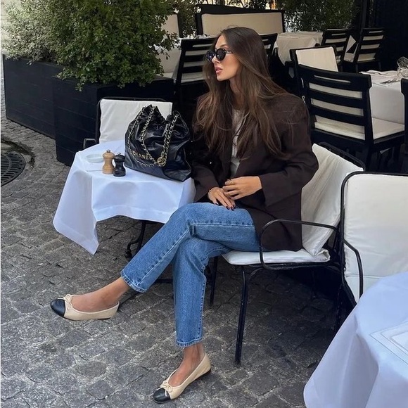 Two Toned Ballet Flats Tan w/ Black Toe and Black Cord Bow size 7 NWOT - Picture 6 of 13